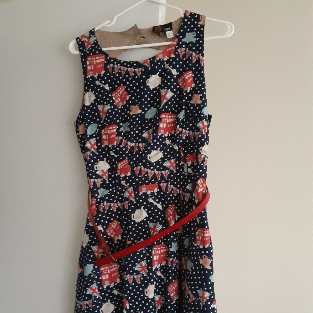 English dress